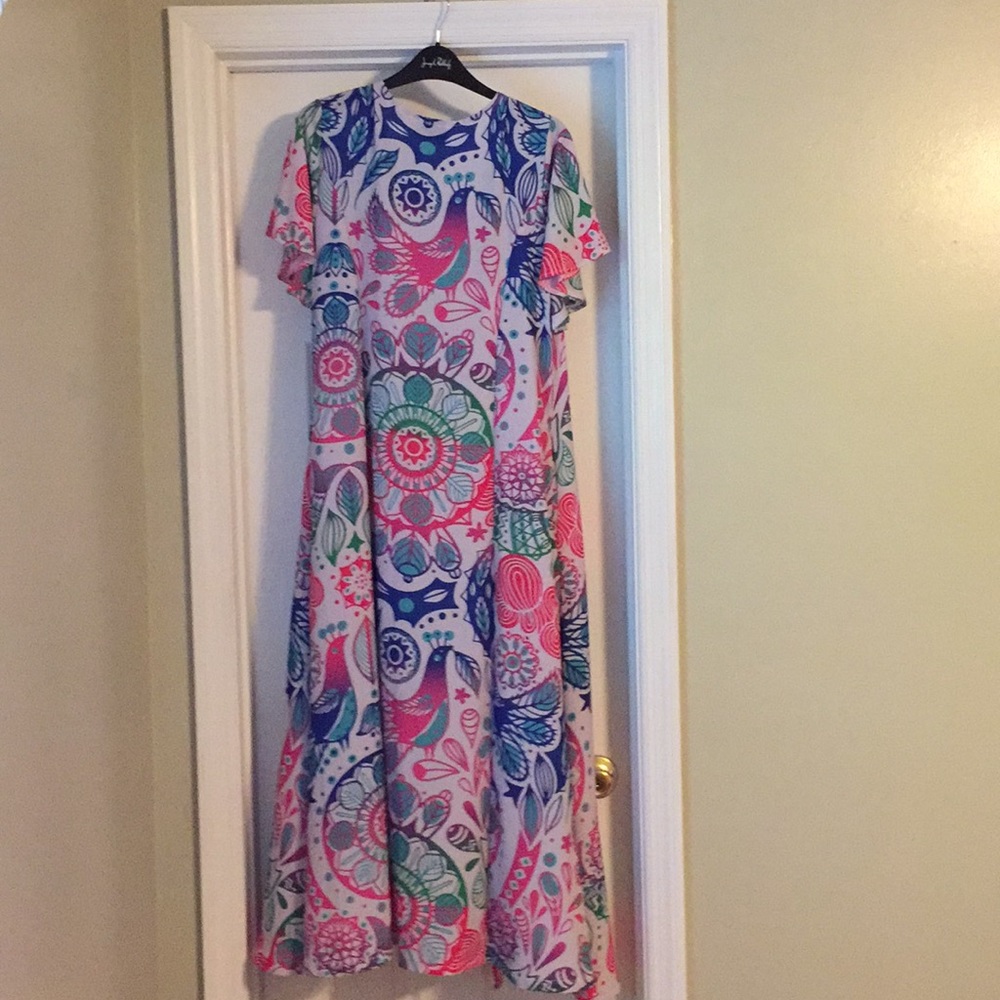 Tunic - Picture 2 of 3